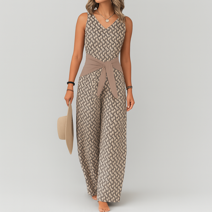 Ideal elegant jumpsuit for women