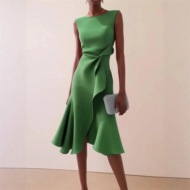 Sleeveless Solid Color Round Neck Slim Fit Midi Dress
