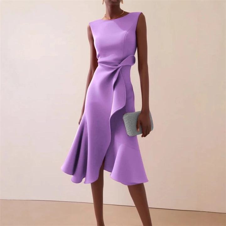 Sleeveless Solid Color Round Neck Slim Fit Midi Dress