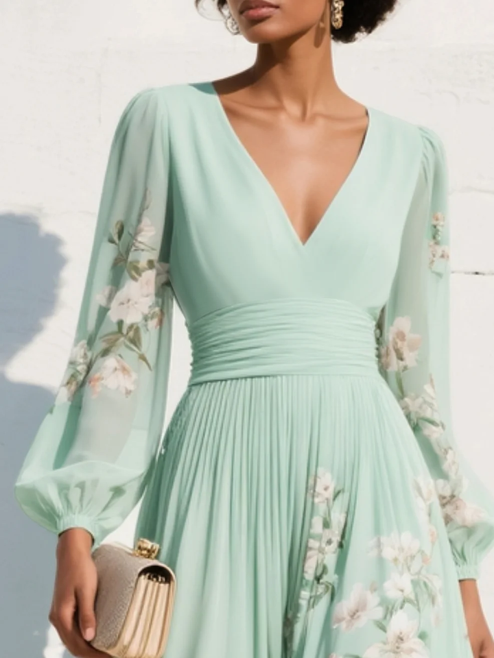 Serafina – V-Neck Dress