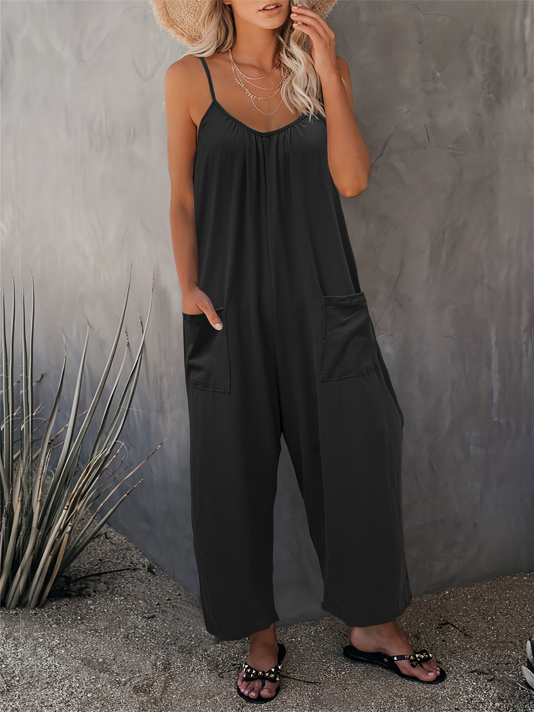 Western-Style Casual Strappy Jumpsuit with Chest Pleats and Patch Pockets